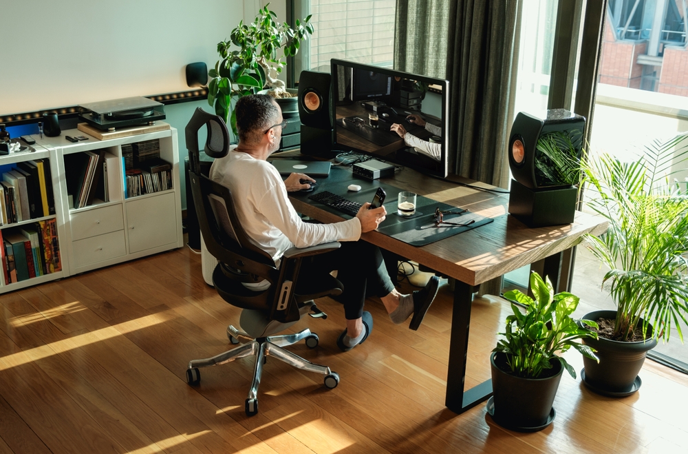 4 things you need to improve workstation ergonomics