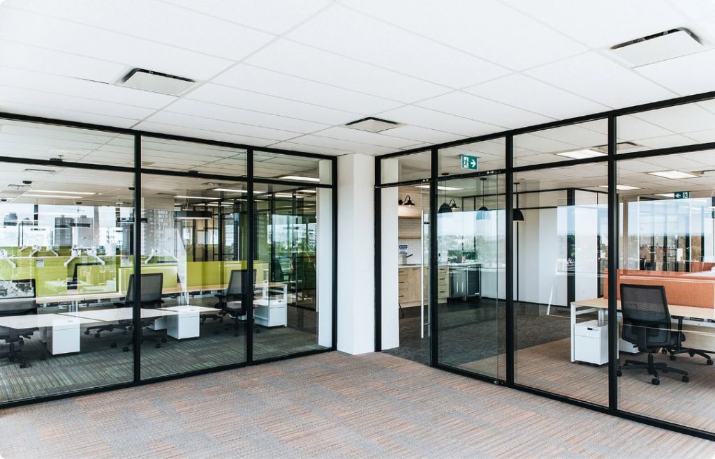 Quality office furniture for Canadian businesses