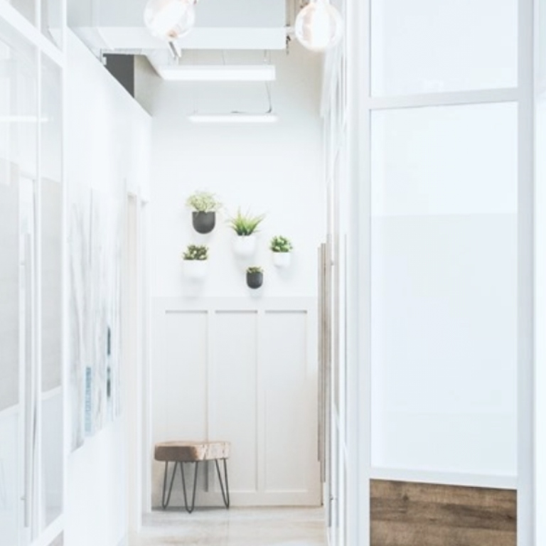 Contemporary office furniture - workspace solutions